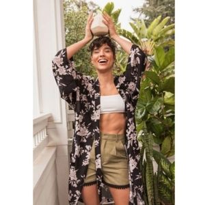🏠 Spiritual Gangster Black Floral Kimono Size 0S